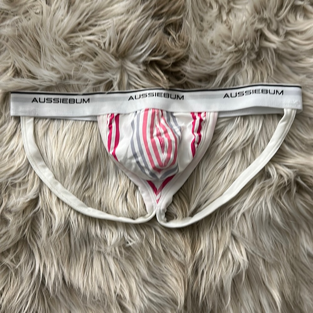 Aussiebum new without tag